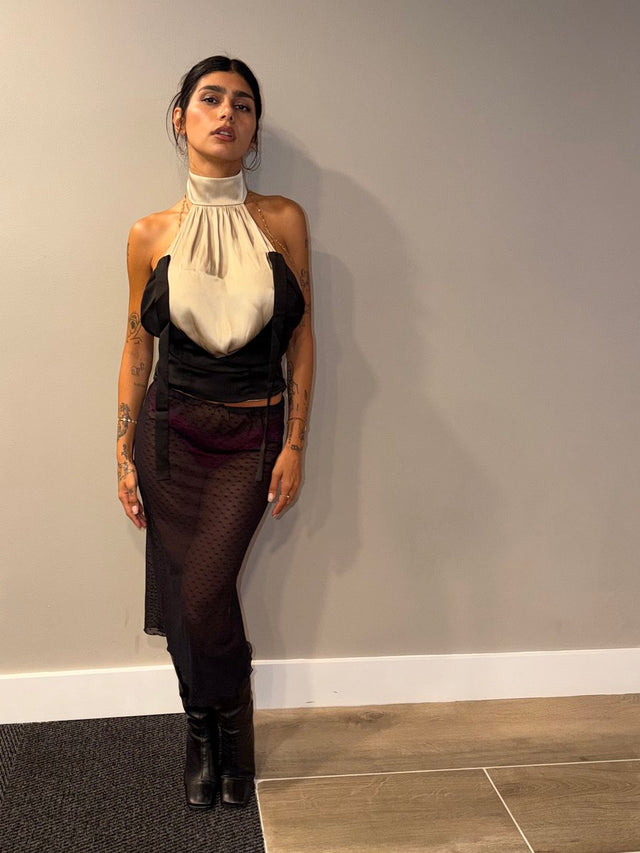 Mia Khalifa LUX look Sheytan era