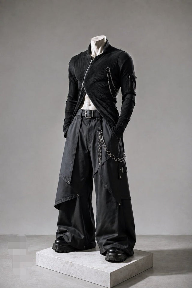 Dark gothic streetwear black tee look 2026