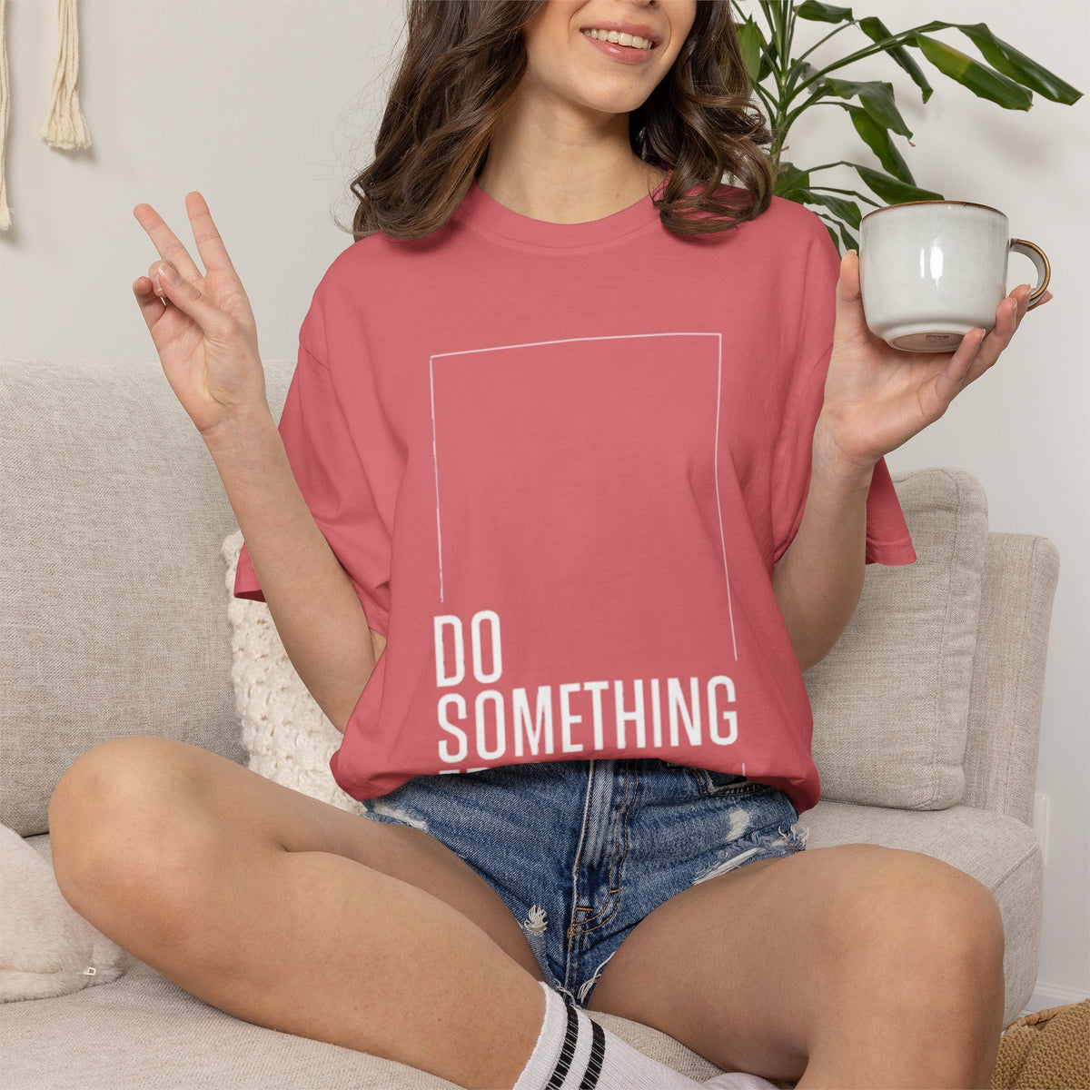 Do Something Epic T-Shirt — Motivational Graphic Tee