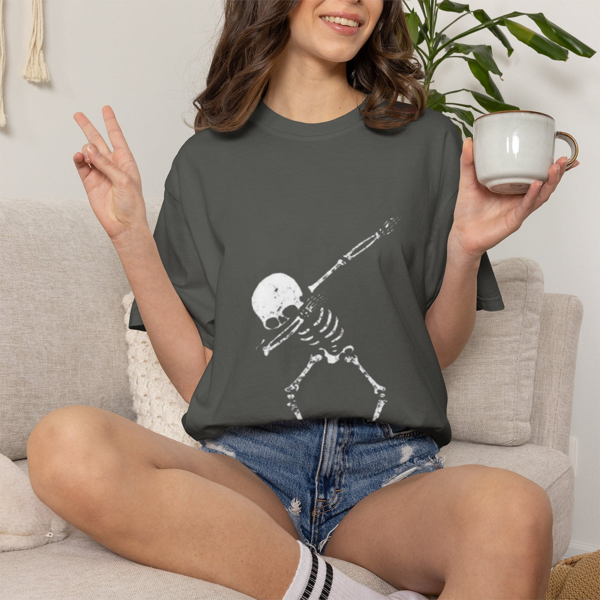Dabbing Skeleton T‑Shirt — Funny Halloween Graphic Tee