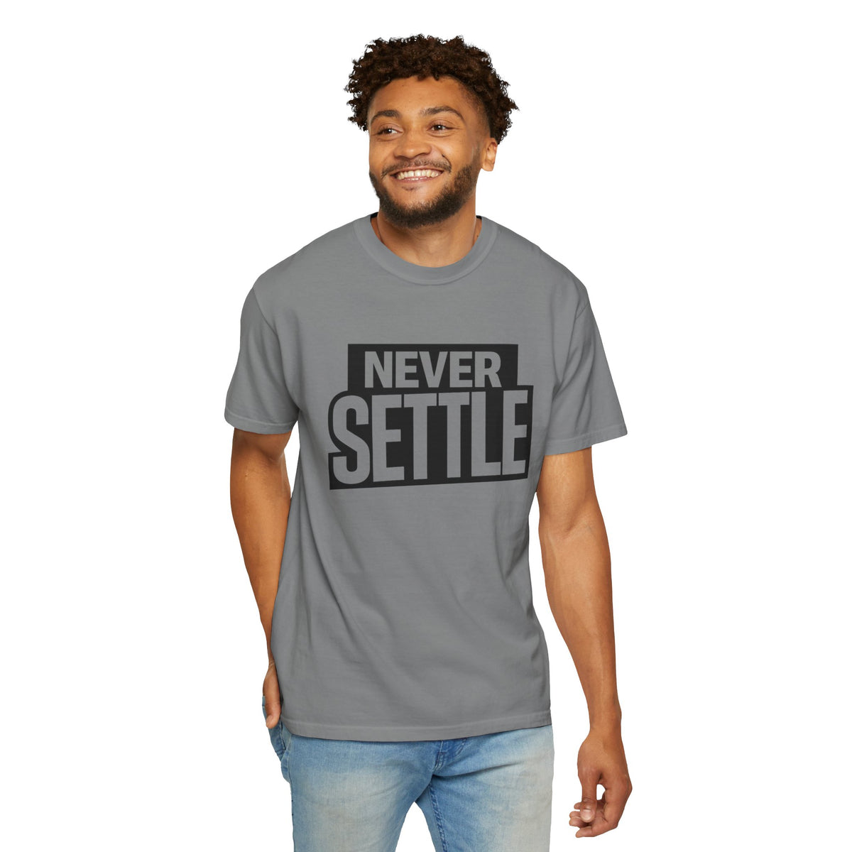 Never Settle T-Shirt — Bold Motivational Graphic Tee